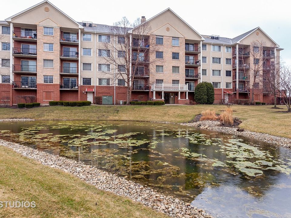 1st image of 2300 Oakmont Way Unit 304