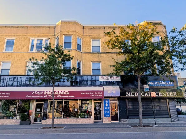 1067 W Argyle St APT 2F, Chicago, IL 60640
