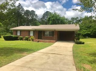 119 Peach Farm Rd, Ashford, AL 36312