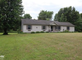 5829 Plank Rd, Cottrellville, MI 48039