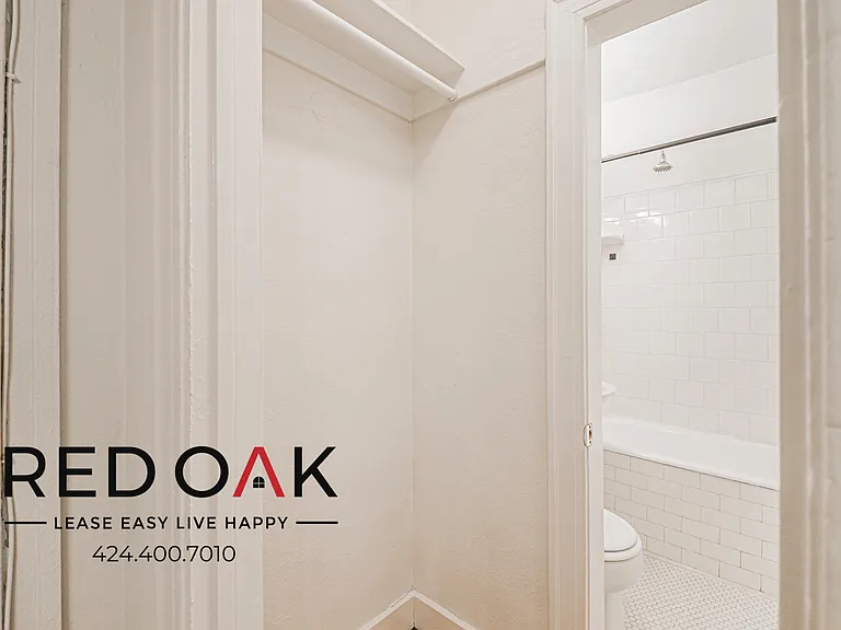 532 S Coronado St #202 — Photo 14