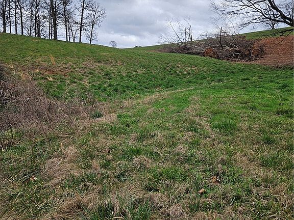 4th image of 21470 E Highway 45