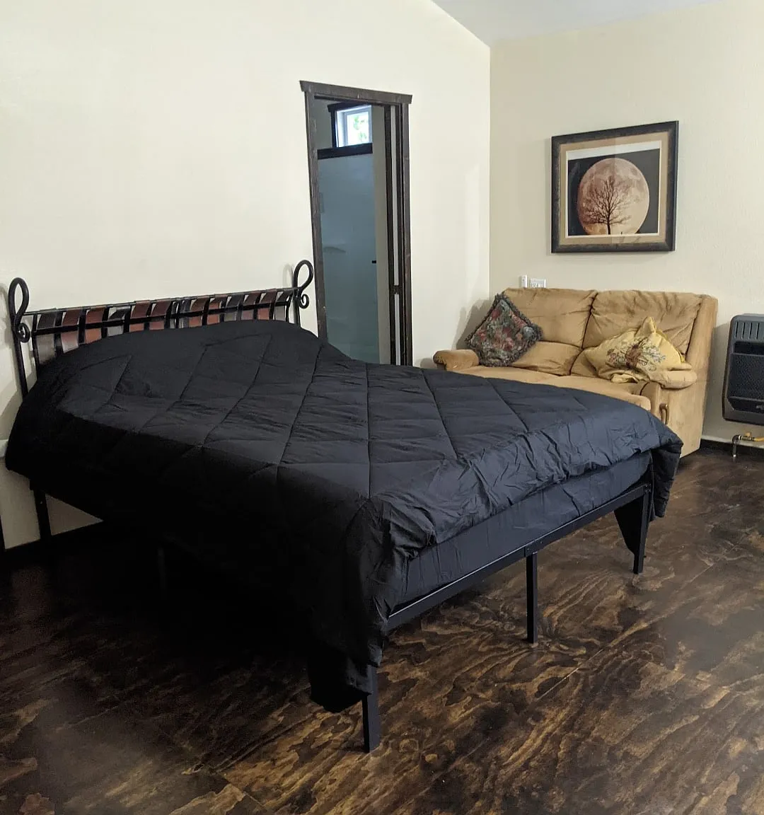 Studio, 500 sqft, $1,850 — Photo 4