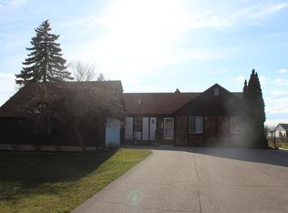 6196 Torrey Rd, Flint, MI 48507