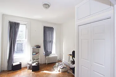 Rented by Jonis Realty