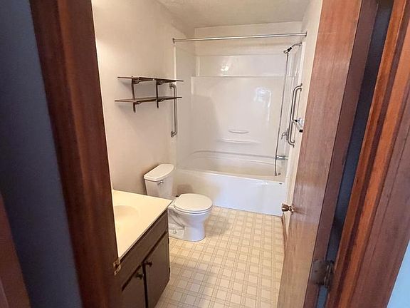 5th image of 2134 Harpoon Dr
