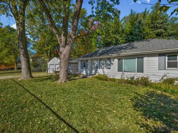 606 Cullom St, Normal, IL 61761