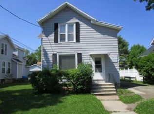 1112 W New York Ave, Oshkosh, WI 54901