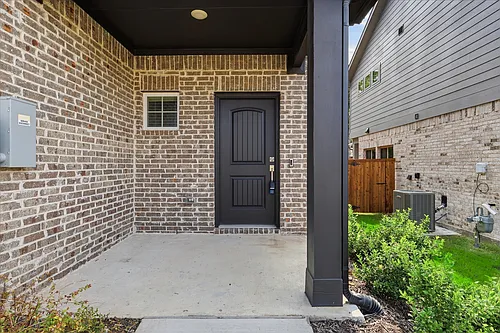 202 Griffith Dr Photo 1