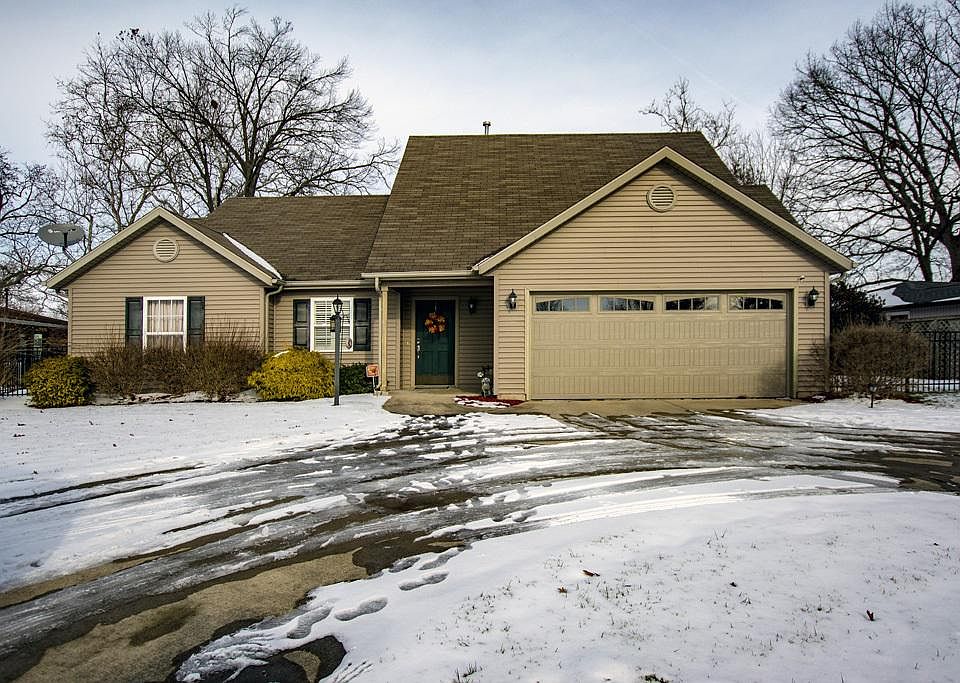 1st image of 55646 River Shore Ln