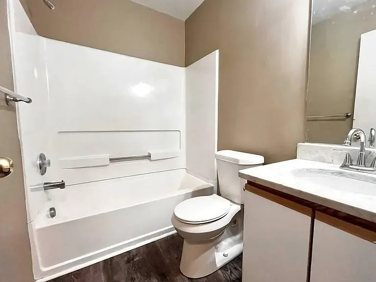 15650 Stone Crossing Dr — Photo 12