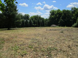 20 Mike Rd, Litchfield, CT 06759