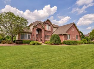 2203 Spartina Ln, Naperville, IL 60564