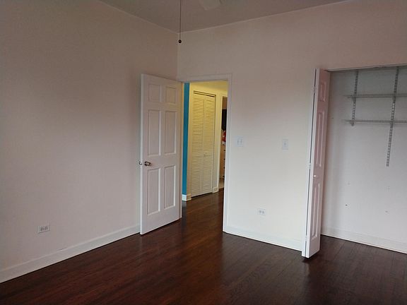 3rd image of 2160 N Mozart St #P-5