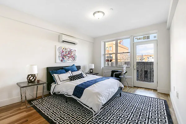 Rented by Lodger Corp | media 3