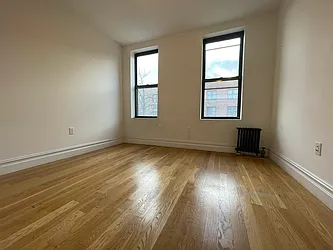 Rented by Hillel Realty Group