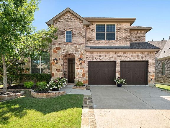 2nd image of 1317 Skyflower Ln