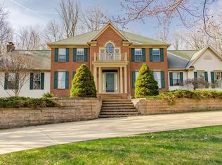 9250 White Oak Rd, Kirtland, OH 44094