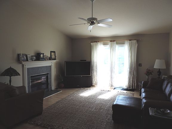 2nd image of 11187 Strathmore Ct #1