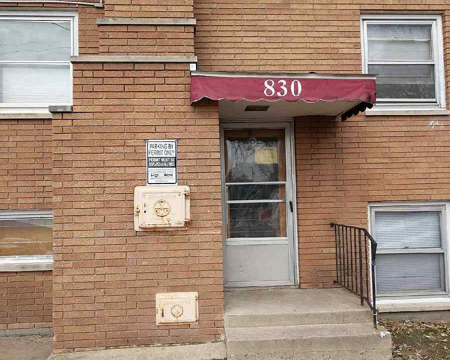 1st image of 830 Orange Ave E APT 8