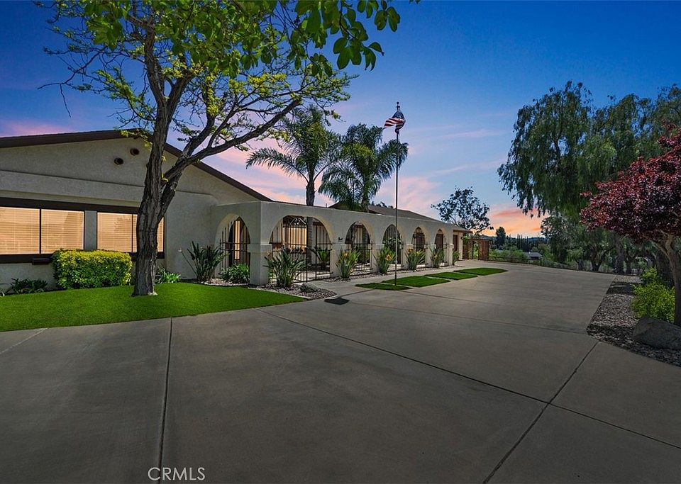 1st image of 37790 Los Alamos Rd