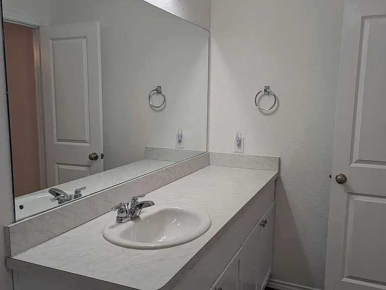 10687 Penelope Way — Photo 26