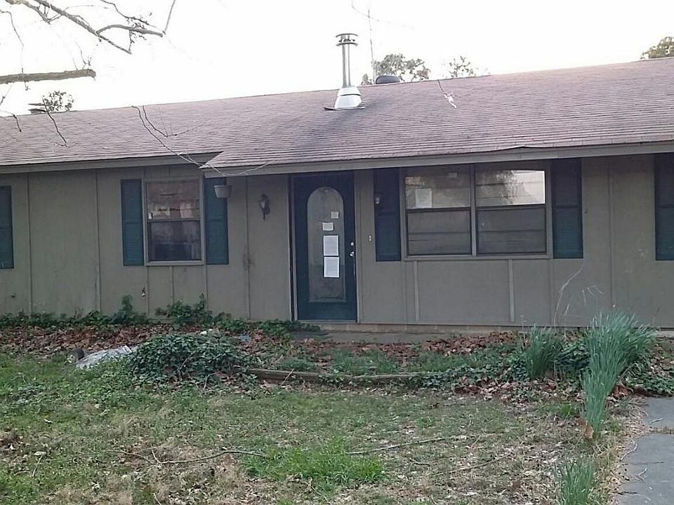 2nd image of 69 Redmond Rd