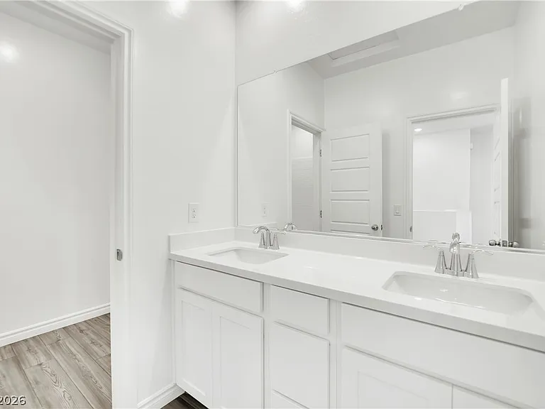 600 N Carriage Hill Dr #1160 — Photo 26
