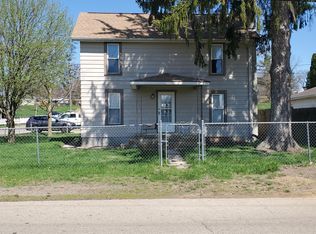 910 Garfield Ave, Newark, OH 43055