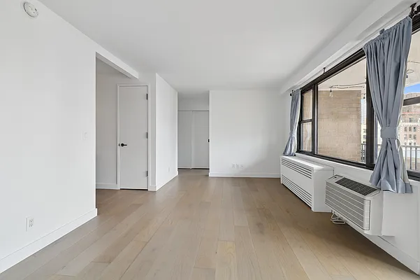 Rented by Compass | media 5