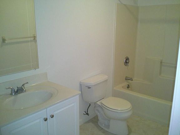 3rd image of 14 Dela Park Ln #14