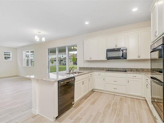 3rd image of 13758 Peach Orchard Way