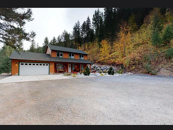 2nd image of 3893 Old Blewett Rd