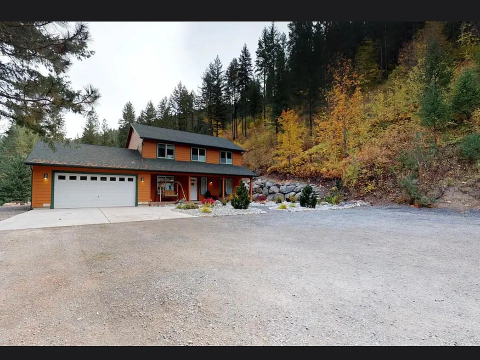 3893 Old Blewett Rd