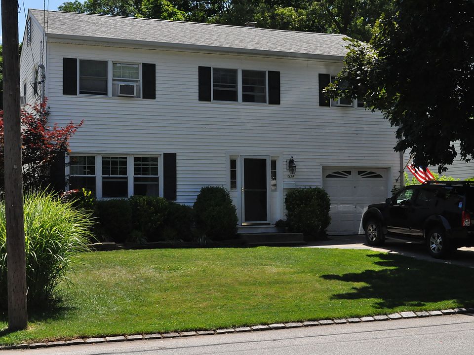 1st image of 609 7th Ave