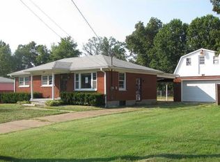 3905 Lees Ln, Louisville, KY 40216