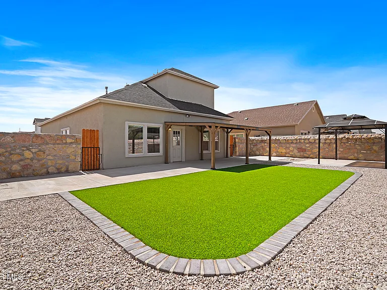 1117 Summer Rain St — Photo 31