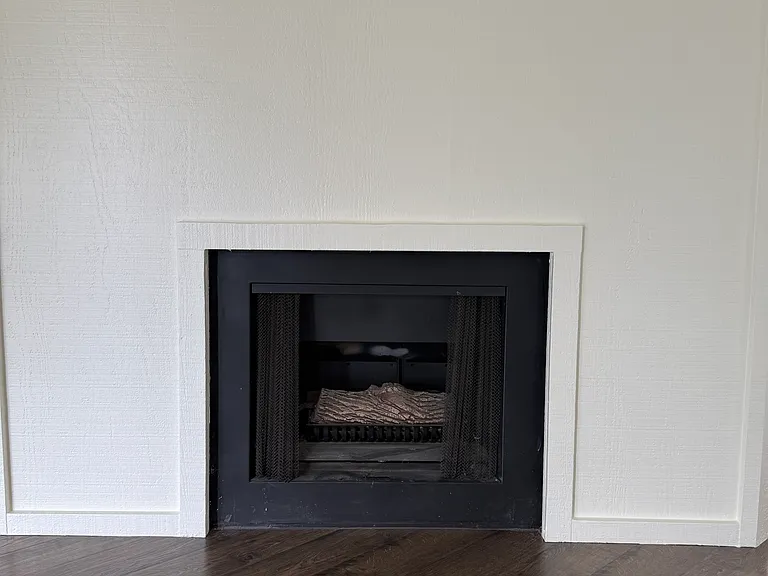 2436 S Whitney Blvd — Photo 4