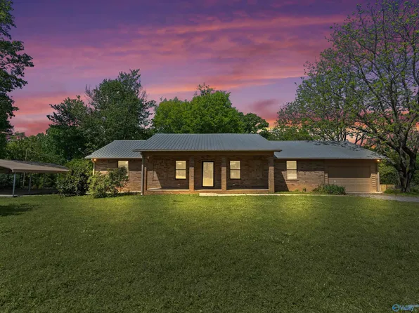 288 Cardessa Ln, Grant, AL 35747
