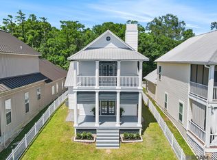 12269 Home Port Dr, Maurepas, LA 70449