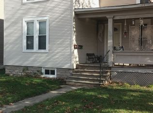 894 S McMullen Dr, Kankakee, IL 60901