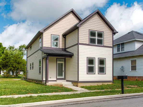 114 S Lebanon St, Jamestown, IN 46147