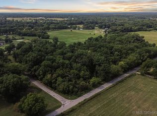 27092 S Sugar Ln, Inola, OK 74036