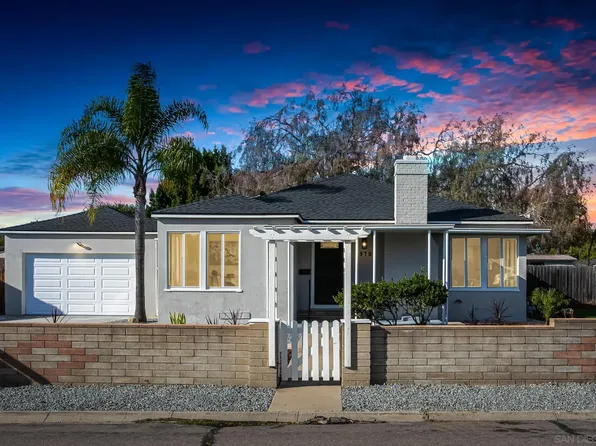 4970 Rosehedge Dr, La Mesa, CA 91942
