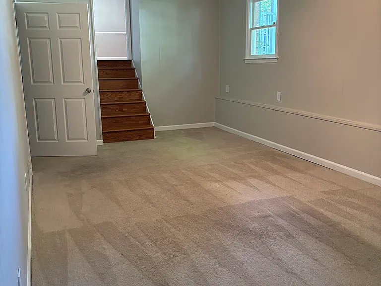 1460 Marthas Ct — Photo 18