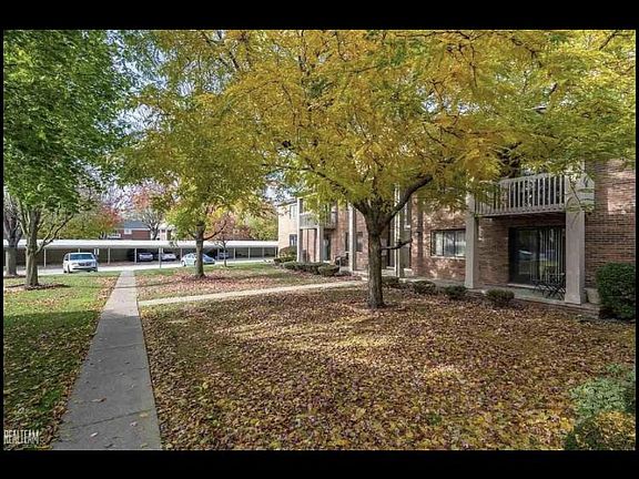 2nd image of 42188 Toddmark Pl APT 14