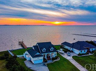 152 Battlefield Ct, Manteo, NC 27954