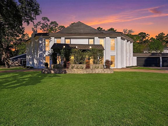 4th image of 8002 Lichen Ln