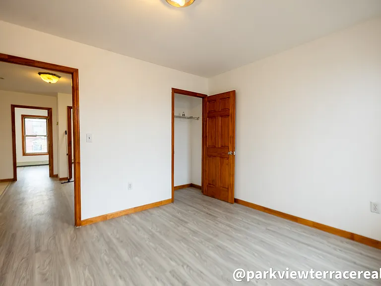 128 23rd St #3 — Photo 2