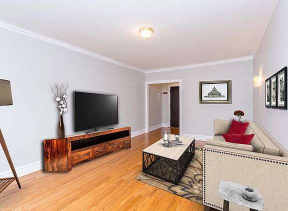 3rd image of 603 Washington Blvd APT 1